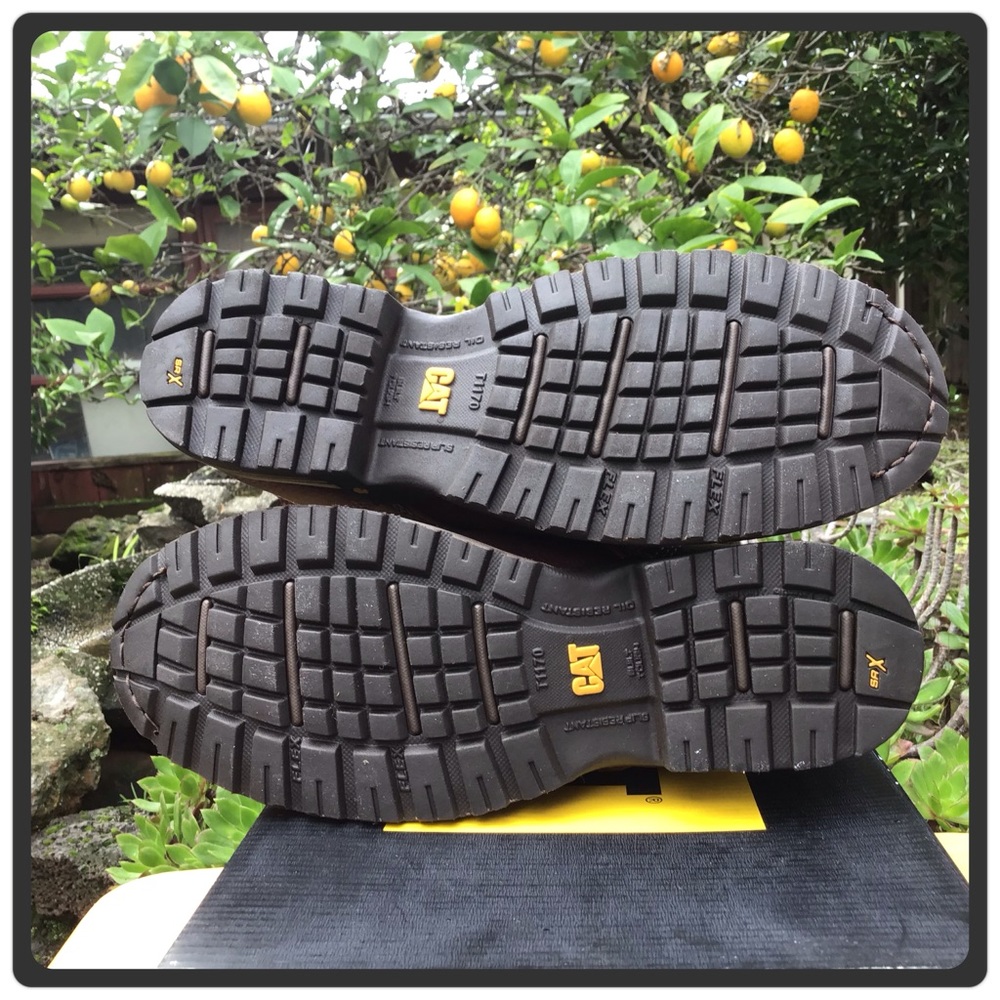 Caterpillar Paisley work boots, 6.5 wide - Picture 9 of 12